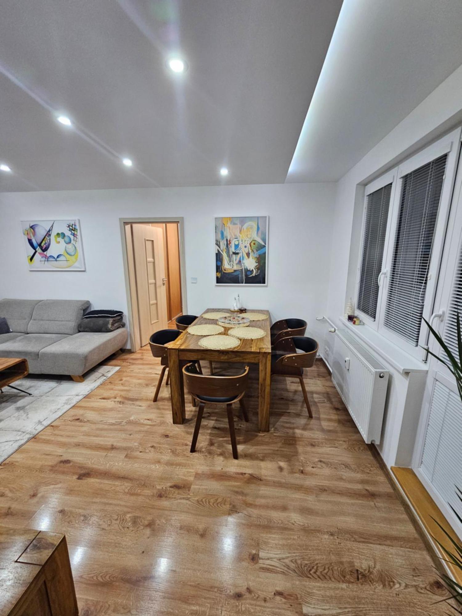 Apartman U Petra Banska Stiavnica Ngoại thất bức ảnh